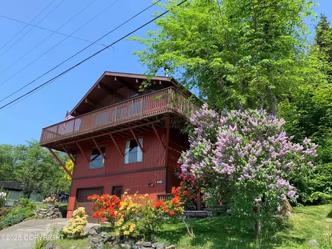 3818 Fairview Ave, Ketchikan, AK 99901