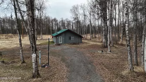 14890 N Willow Station Rd, Willow, AK 99688
