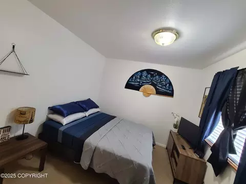 Bedroom - 800 E 11th Ave, Anchorage, AK 99501 photo 4 of 9