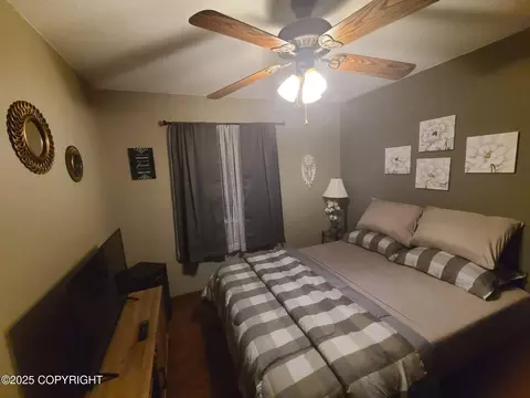 Bedroom - 800 E 11th Ave, Anchorage, AK 99501 photo 8 of 9
