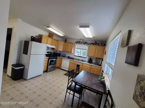 Kitchen - 800 E 11th Ave, Anchorage, AK 99501 photo 4 of 8