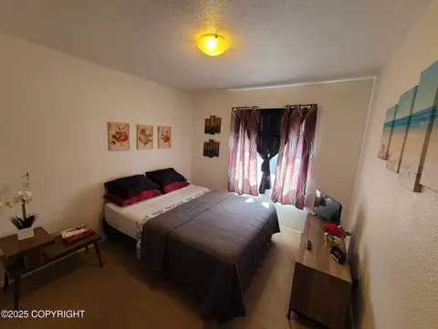 Bedroom - 800 E 11th Ave, Anchorage, AK 99501 photo 2 of 9