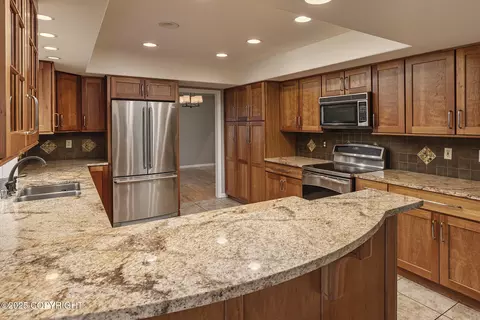 10111 Pointe Resolution Dr, Anchorage, AK 99515 photo 15