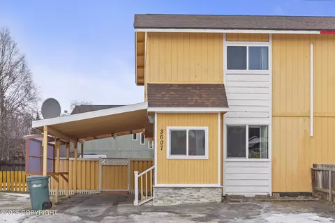 3607 Aldren Cir, Anchorage, AK 99517