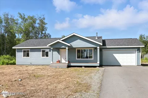 5765 E Pamela Dr, Wasilla, AK 99654