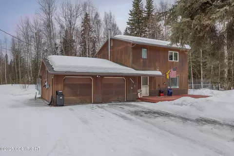 3155 Carl St, North Pole, AK 99705