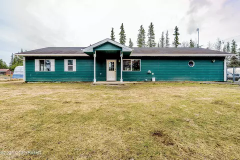 47964 Foxwood Ct, Soldotna, AK 99669