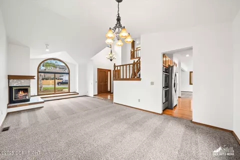 Living - 3821 Winchester Loop, Anchorage, AK 99507 photo 5 of 9