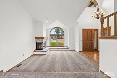 Living - 3821 Winchester Loop, Anchorage, AK 99507 photo 2 of 9