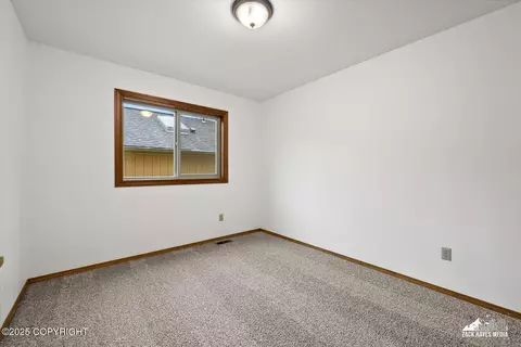 Bedroom - 3821 Winchester Loop, Anchorage, AK 99507 photo 3 of 6