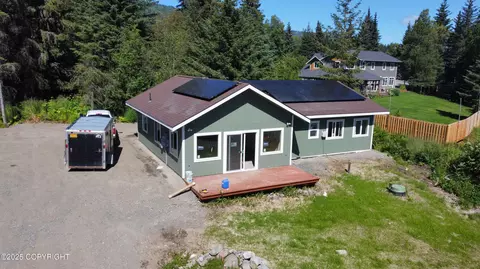 1590 Cantrell Creek Rd, Homer, AK 99603