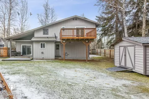 9901 Toakee Cir, Eagle River, AK 99577 photo 24