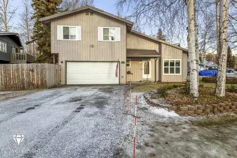 9901 Toakee Cir, Eagle River, AK 99577 photo 2