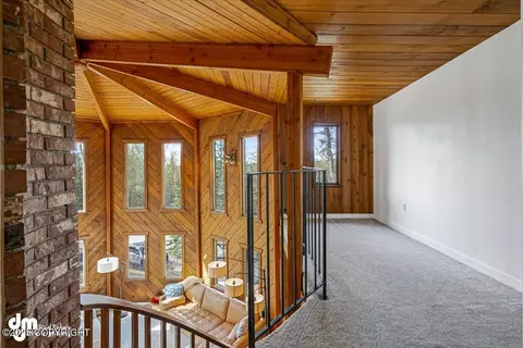 Entry Way - 5135 E 98th Ave, Anchorage, AK 99507 photo 4 of 7