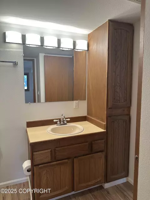 9645 Independence Dr # D107, Anchorage, AK 99507 photo 20