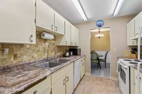 4333 San Ernesto Ave # W304, Anchorage, AK 99508