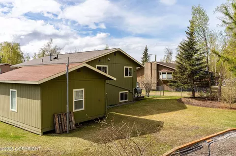 Exterior - 17529 Kantishna Dr, Eagle River, AK 99577 photo 16 of 17