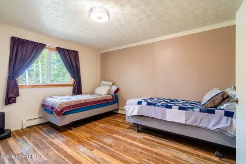 Bedroom - 17529 Kantishna Dr, Eagle River, AK 99577 photo 3 of 4