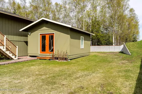 Exterior - 17529 Kantishna Dr, Eagle River, AK 99577 photo 14 of 17