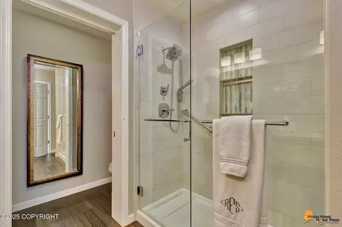 Bath - 4400 E 135th Ave, Anchorage, AK 99516 photo 2 of 8