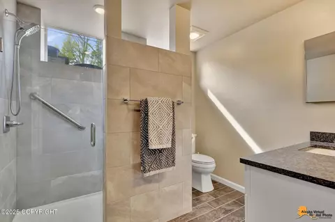 Bath - 4400 E 135th Ave, Anchorage, AK 99516 photo 7 of 8
