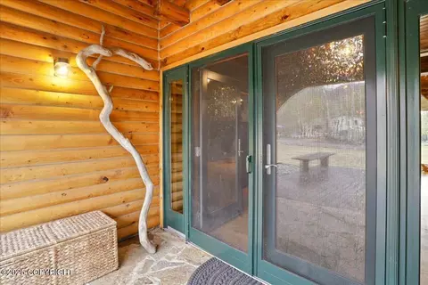 17720 Werre St, Chugiak, AK 99567 photo 3
