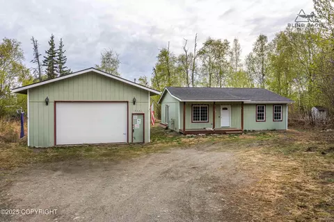 5441 Crestview Ave, Wasilla, AK 99623