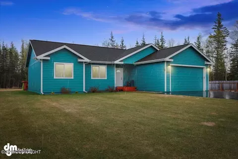 4085 N Dartmoor St, Wasilla, AK 99654