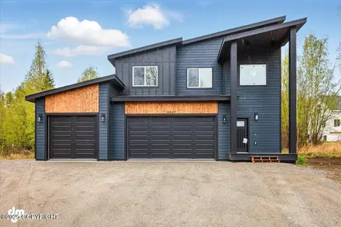 8827 W Warbler St, Wasilla, AK 99654