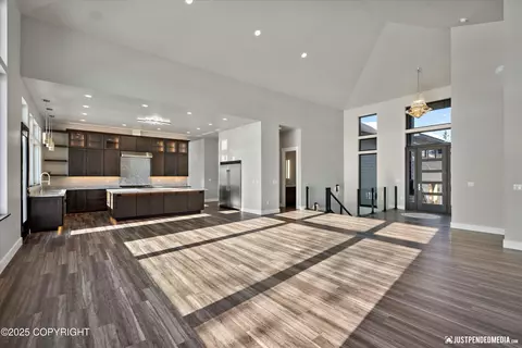 Living - 21503 Alderleaf Ct, Chugiak, AK 99567 photo 1 of 2