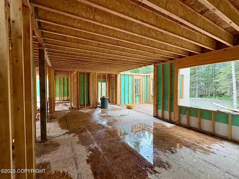 Entry Way - 21503 Alderleaf Ct, Chugiak, AK 99567 photo 2 of 2
