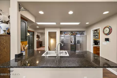 Kitchen - 17816 Tedrow Dr, Eagle River, AK 99577 photo 1 of 5