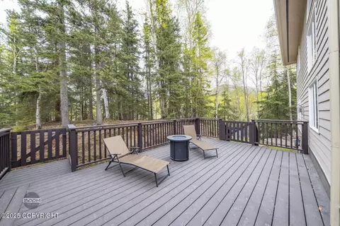 Exterior - 17816 Tedrow Dr, Eagle River, AK 99577 photo 14 of 21