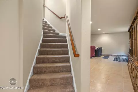 Entry Way - 17816 Tedrow Dr, Eagle River, AK 99577 photo 18 of 18