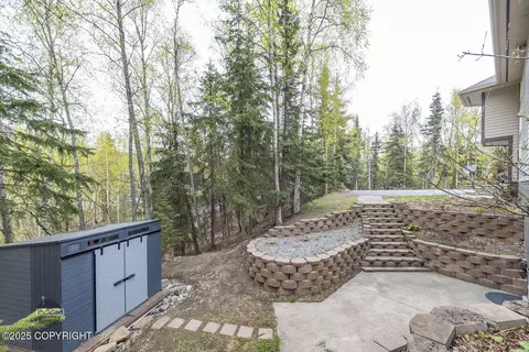 Exterior - 17816 Tedrow Dr, Eagle River, AK 99577 photo 17 of 21