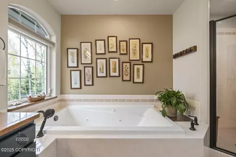 Bath - 17816 Tedrow Dr, Eagle River, AK 99577 photo 7 of 10