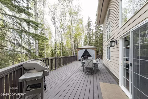 Exterior - 17816 Tedrow Dr, Eagle River, AK 99577 photo 9 of 21