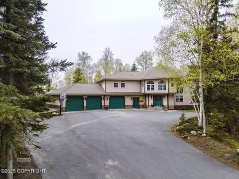 Exterior - 17816 Tedrow Dr, Eagle River, AK 99577 photo 2 of 21