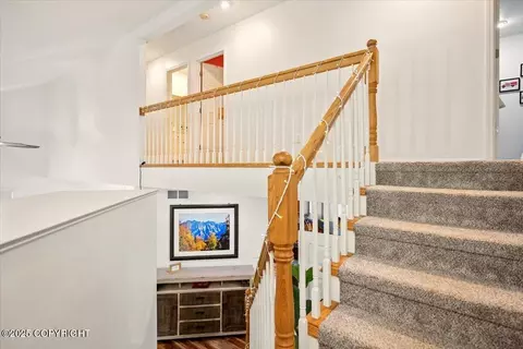 Entry Way - 19705 Samalga Cir, Eagle River, AK 99577 photo 5 of 9