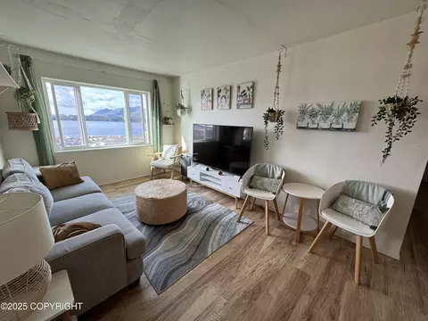2415 Hemlock Ave # 603, Ketchikan, AK 99901