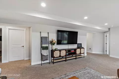 17997 Rivervista Rd, Eagle River, AK 99577 photo 31