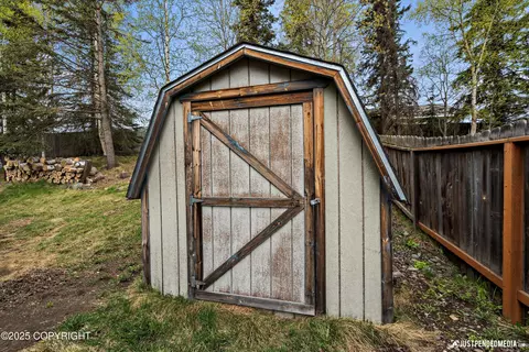 18315 Hidden Falls Ave, Eagle River, AK 99577 photo 32