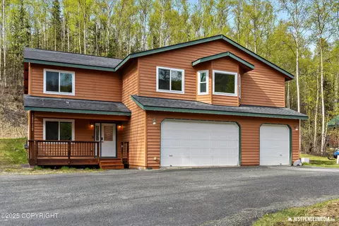 20212 Chugach Park Dr, Chugiak, AK 99567