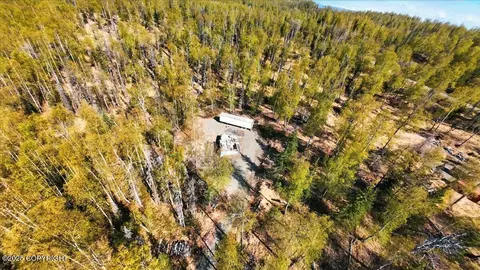21325 W Moore Rd, Wasilla, AK 99654