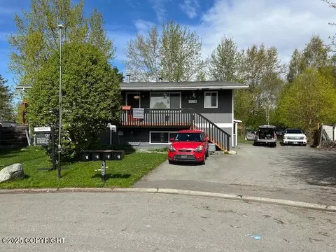 1605 Sanya Cir, Anchorage, AK 99508