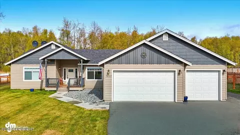7453 E Sandstone Dr, Wasilla, AK 99654