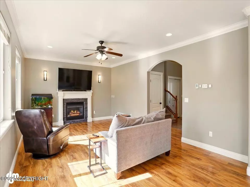Living - 2228 W Kathy Cir, Wasilla, AK 99654 photo 3 of 5