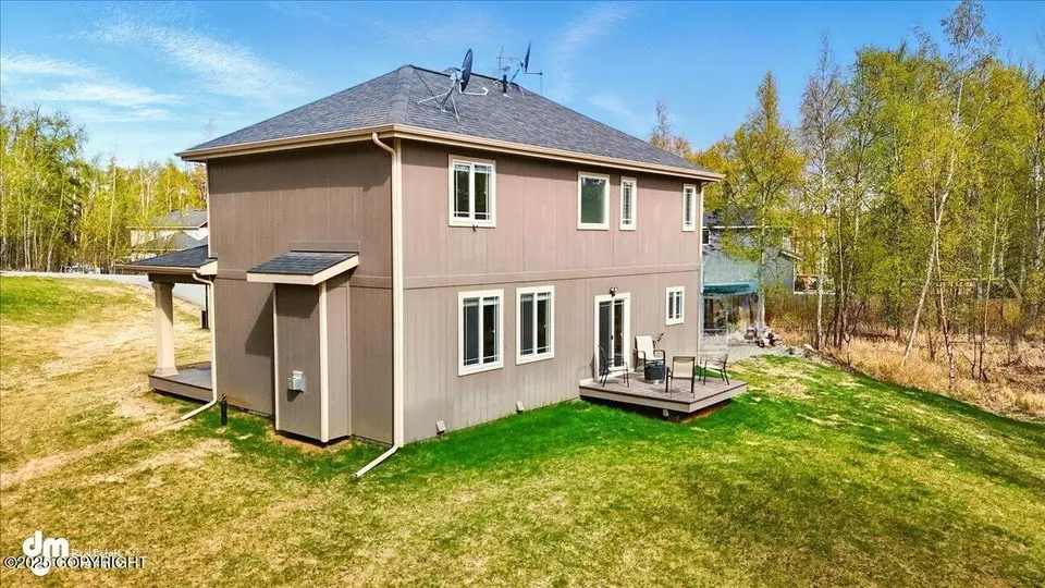 Exterior - 2228 W Kathy Cir, Wasilla, AK 99654 photo 4 of 9