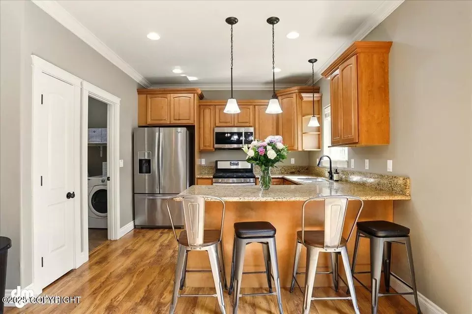 Kitchen - 2228 W Kathy Cir, Wasilla, AK 99654 photo 5 of 6