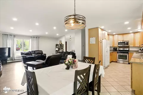 Dining - 17537 Teklanika Dr, Eagle River, AK 99577 photo 1 of 1